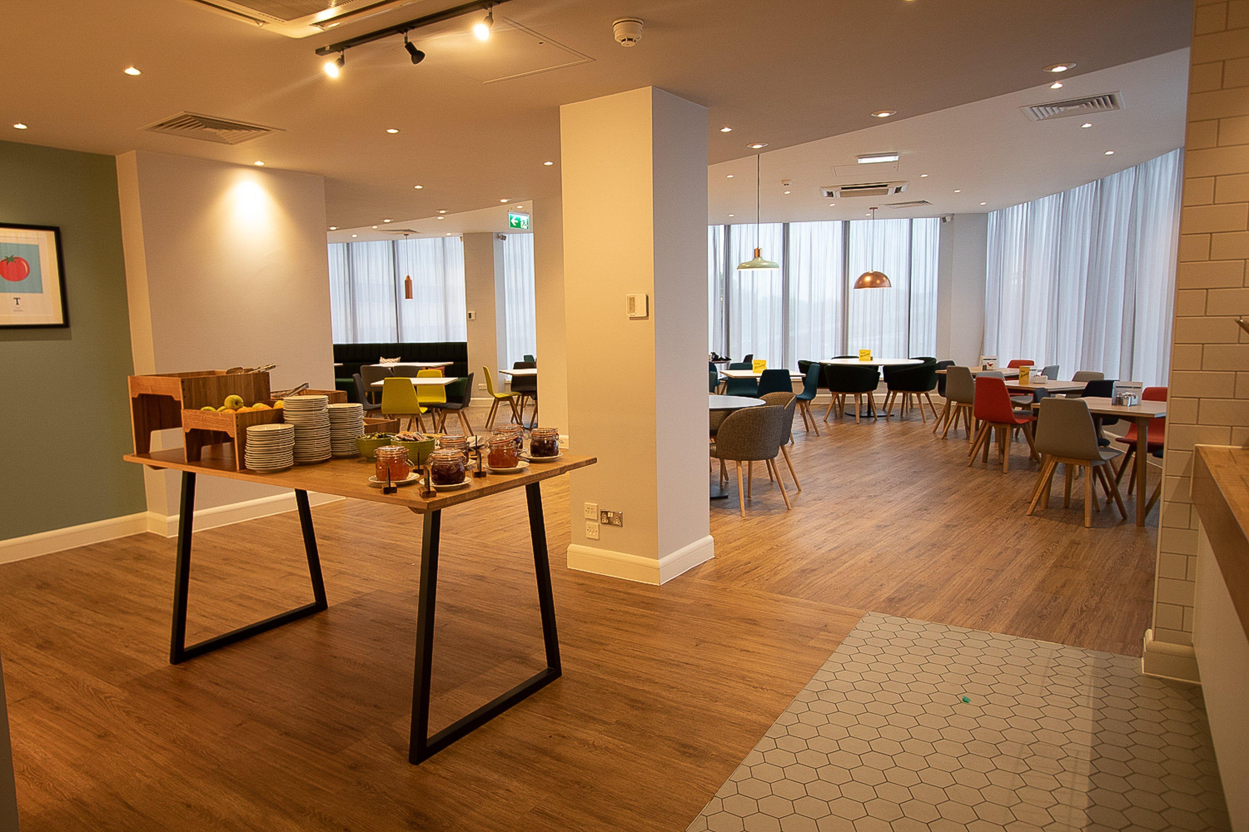 Holiday Inn Preston By Ihg Exterior foto